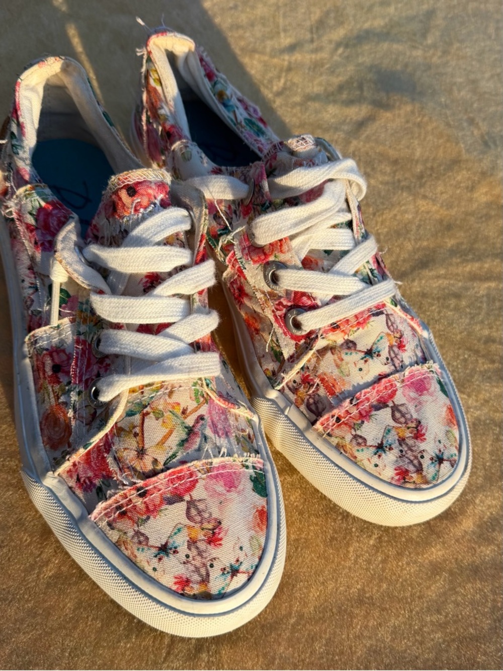 White floral Blowfish sneakers